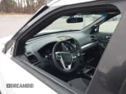 ✅ 2014 Ford Police Interceptor Utility • VIN: 1FM5K8AR2EGC50099 • Lot: 43866565. Wystawiony na IAAI z przebiegiem 178 900 mil. Bezpłatny archiwum sprzedaży aukcyjnych z USA i szczegółowy raport historii pojazdu na DreamBid. Zdjęcie 6.