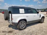 ✅ 2025 Land Rover Defender S • VIN: SALEJ7EX8S2393926 • Lot: 70332695. Wystawiony na Copart z przebiegiem 10 465 mil. Bezpłatny archiwum sprzedaży aukcyjnych z USA i szczegółowy raport historii pojazdu na DreamBid. Zdjęcie 3.