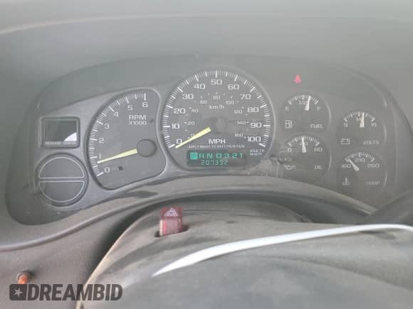 ✅ 2001 Chevrolet Silverado 1500 LT • VIN: 1GCEC19T11Z150759 • Lot: 70133184. Wystawiony na Copart z przebiegiem 207 392 mil mil. Skorzystaj z bezpłatnego archiwum sprzedaży aukcyjnych z USA i zobacz szczegółowy raport historii pojazdu na DreamBid. Zdjęcie 9.