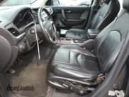 ✅ 2013 Chevrolet Traverse LT • VIN: 1GNKVJKD7DJ219948 • Lot: 71916024. Wystawiony na Copart z przebiegiem 169 553 mil. Bezpłatny archiwum sprzedaży aukcyjnych z USA i szczegółowy raport historii pojazdu na DreamBid. Zdjęcie 7.