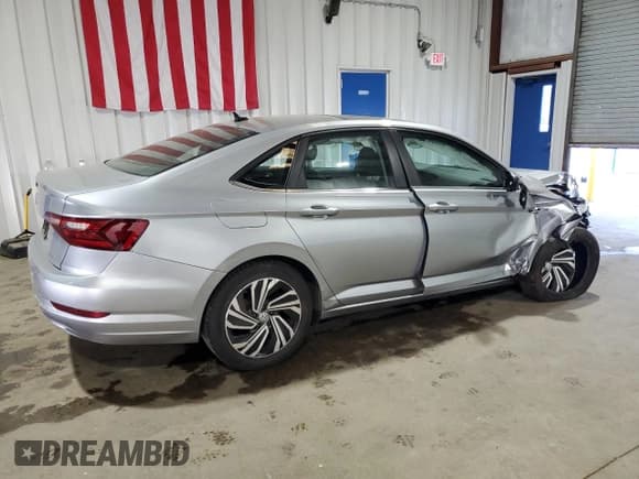✅ 2020 Volkswagen Jetta SEL • VIN: 3VWE57BU3LM087732 • Lot: 56255125. Listed on Copart with 99,923 mi. Free auction sales archive from the USA and detailed vehicle history report at DreamBid. Image 3.