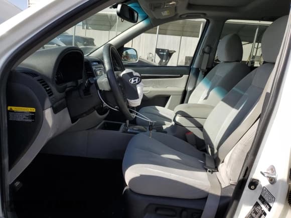 ✅ 2008 Hyundai Santa Fe SE • VIN: 5NMSH13E08H194829 • Lot: 77494324. Listed on Copart with 15,020 mi. Free auction sales archive from the USA and detailed vehicle history report at DreamBid. Image 7.