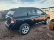 ✅ 2016 Jeep Compass Sport SE • VIN: 1C4NJCBA9GD666352 • Lot: 92598185. Wystawiony na Copart z przebiegiem 139 740 mil. Bezpłatny archiwum sprzedaży aukcyjnych z USA i szczegółowy raport historii pojazdu na DreamBid. Zdjęcie 3.