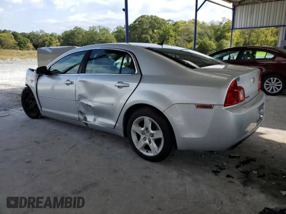 2010 Chevrolet Malibu 1LS с VIN 1G1ZB5EB1AF276123, выставлен на аукционе Copart как лот 86088735 с пробегом Не указан миль и Списание • Salvage title. История ставок и продаж доступна на DreamBid. Изображение 2.