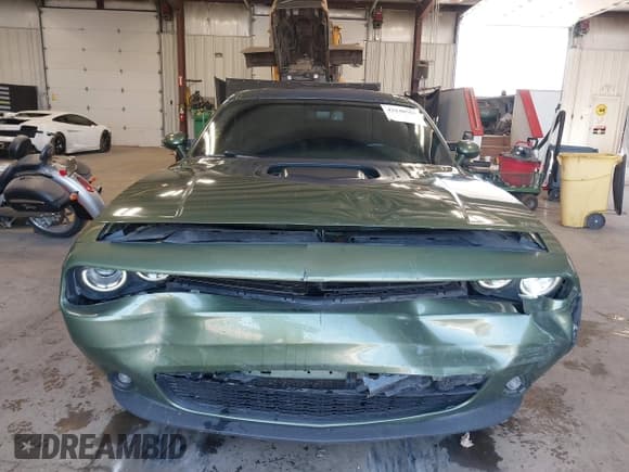 ✅ 2018 Dodge Challenger R/T • VIN: 2C3CDZBT6JH328084 • Лот: 42148701. Опубликован ранее на IAAI с пробегом 175 338 миль. Бесплатный доступ к архиву аукционных продаж из США и подробный отчёт об истории автомобиля на DreamBid. Изображение 12.