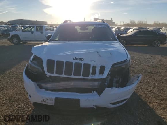 ✅ 2023 Jeep Cherokee Altitude Lux • VIN: 1C4PJMMB9PD102088 • Lot: 92640205. Wystawiony na Copart z przebiegiem 43 820 mil. Bezpłatny archiwum sprzedaży aukcyjnych z USA i szczegółowy raport historii pojazdu na DreamBid. Zdjęcie 5.