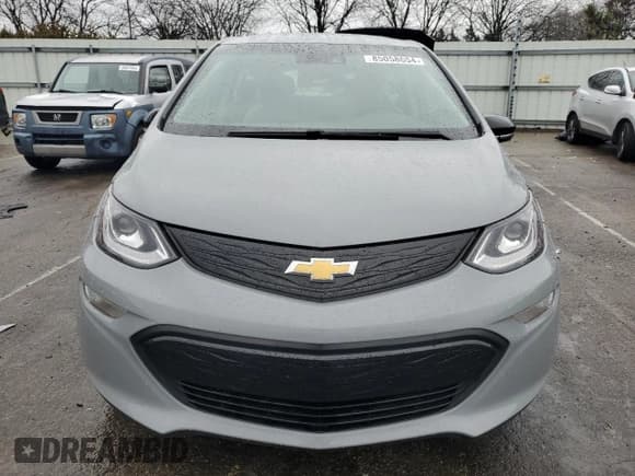 ✅ 2021 Chevrolet Bolt EV LT • VIN: 1G1FY6S0XM4112945 • Lot: 85058654. Wystawiony na Copart z przebiegiem 19 682 mil. Bezpłatny archiwum sprzedaży aukcyjnych z USA i szczegółowy raport historii pojazdu na DreamBid. Zdjęcie 5.