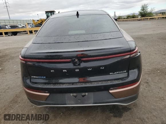 ✅ 2023 Toyota Crown Platinum • VIN: JTDAFAAF7P3002509 • Lot: 58725155. Wystawiony na Copart z przebiegiem 22 356 mil. Bezpłatny archiwum sprzedaży aukcyjnych z USA i szczegółowy raport historii pojazdu na DreamBid. Zdjęcie 6.