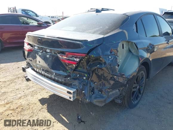 2025 Toyota Camry LE с VIN 4T1DAACK2SU609633, выставлен на аукционе IAAI как лот 43023203 с пробегом 7 512 миль миль и . История ставок и продаж доступна на DreamBid. Изображение 6.