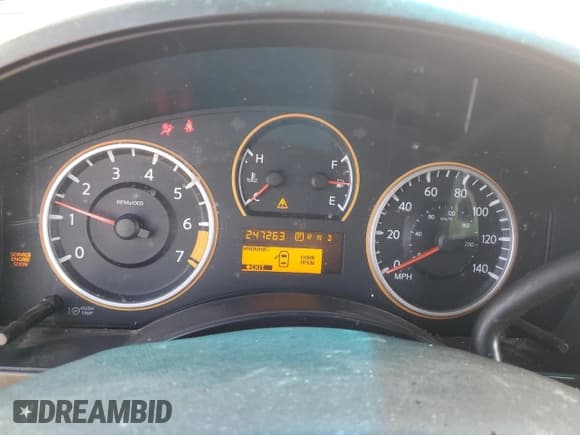 ✅ 2008 Nissan Titan XE • VIN: 1N6AA07D18N342658 • Lot: 71434985. Wystawiony na Copart z przebiegiem 247 263 mil. Bezpłatny archiwum sprzedaży aukcyjnych z USA i szczegółowy raport historii pojazdu na DreamBid. Zdjęcie 9.