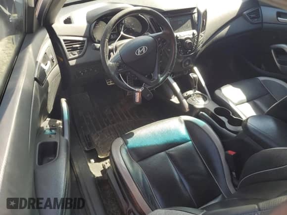 2013 Hyundai Veloster Turbo с VIN KMHTC6AEXDU100327, выставлен на аукционе Copart как лот 48618055 с пробегом 121 569 миль миль и Чистый • Clean title. История ставок и продаж доступна на DreamBid. Изображение 8.
