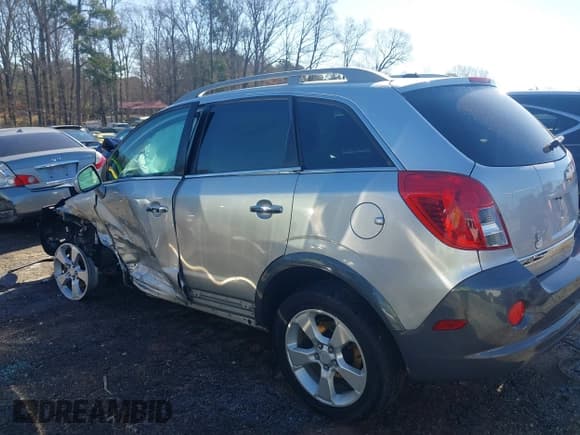 ✅ 2014 Chevrolet Captiva Sport LT • VIN: 3GNAL3EK2ES660779 • Лот: 41486428. Опубликован ранее на IAAI с пробегом 115 837 миль. Бесплатный доступ к архиву аукционных продаж из США и подробный отчёт об истории автомобиля на DreamBid. Изображение 14.