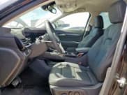 ✅ 2025 Buick Envision Preferred • VIN: LRBFZKE40SD024770 • Lot: 69422595. Wystawiony na Copart z przebiegiem 4 717 mil. Bezpłatny archiwum sprzedaży aukcyjnych z USA i szczegółowy raport historii pojazdu na DreamBid. Zdjęcie 7.