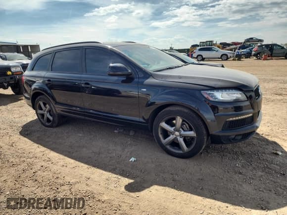✅ 2015 Audi Q7 Prestige • VIN: WA1WMAFE3FD004417 • Лот: 80148745. Опубликован ранее на Copart с пробегом 156 934 миль. Бесплатный доступ к архиву аукционных продаж из США и подробный отчёт об истории автомобиля на DreamBid. Изображение 4.