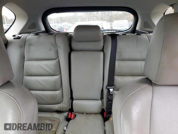 ✅ 2013 Mazda CX-5 Touring • VIN: JM3KE4CE8D0137824 • Lot: 90602845. Listed on Copart with 123,203 mi. Free auction sales archive from the USA and detailed vehicle history report at DreamBid. Image 10.