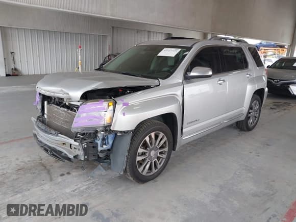 ✅ 2017 GMC Terrain Denali • VIN: 2GKFLRE32H6105591 • Lot: 42537729. Listed on IAAI with 138,908 mi. Free auction sales archive from the USA and detailed vehicle history report at DreamBid. Image 2.