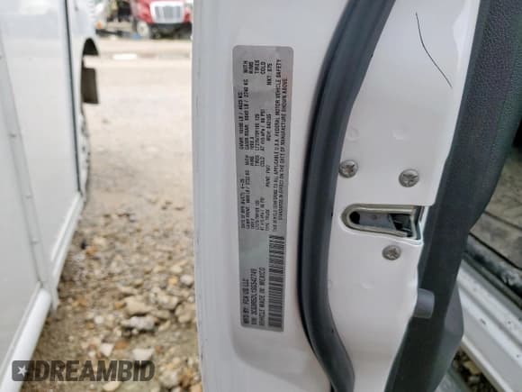 ✅ 2025 Ram 2500 • VIN: 3C63R5DL1SG542749 • Lot: 60076395. Wystawiony na Copart z przebiegiem 1 530 mil. Bezpłatny archiwum sprzedaży aukcyjnych z USA i szczegółowy raport historii pojazdu na DreamBid. Zdjęcie 13.