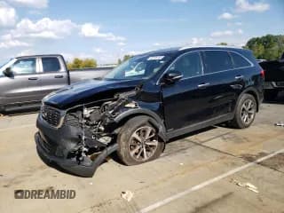 ✅ 2019 Kia Sorento EX • VIN: 5XYPHDA54KG454712 • Лот: 80166135. Опубликован ранее на Copart с пробегом 138 933 миль. Бесплатный доступ к архиву аукционных продаж из США и подробный отчёт об истории автомобиля на DreamBid. Изображение 1.