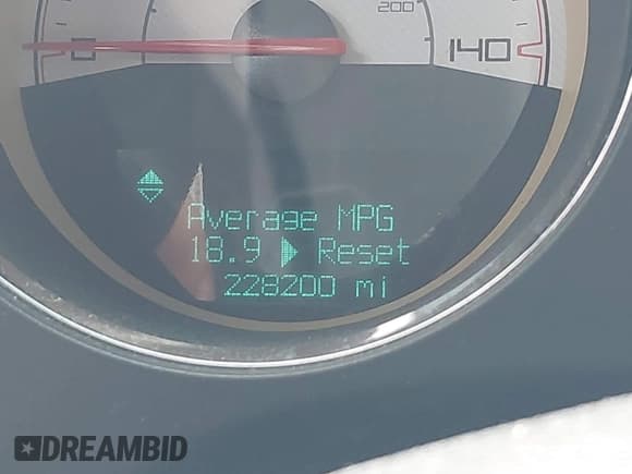 ✅ 2014 Dodge Challenger SXT • VIN: 2C3CDYAG4EH233706 • Lot: 41616549. Wystawiony na IAAI z przebiegiem 228 200 mil. Bezpłatny archiwum sprzedaży aukcyjnych z USA i szczegółowy raport historii pojazdu na DreamBid. Zdjęcie 15.