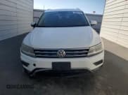 ✅ 2019 Volkswagen Tiguan SE • VIN: 3VV3B7AX7KM033302 • Lot: 87059965. Wystawiony na Copart z przebiegiem 150 500 mil. Bezpłatny archiwum sprzedaży aukcyjnych z USA i szczegółowy raport historii pojazdu na DreamBid. Zdjęcie 5.