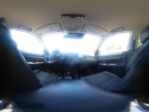 2020 Mitsubishi Outlander ES with VIN JA4AZ3A35LZ039956, listed as a IAAI auction lot 42570596 with 140,231 mi miles and . Bid and sale history available at DreamBid. Image 18.