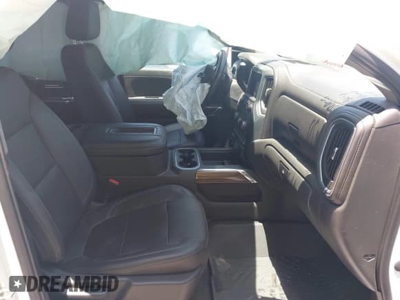 ✅ 2021 Chevrolet Silverado 1500 RST • VIN: 3GCUYEED1MG358762 • Lot: 42544777. Wystawiony na IAAI z przebiegiem 27 782 mil. Bezpłatny archiwum sprzedaży aukcyjnych z USA i szczegółowy raport historii pojazdu na DreamBid. Zdjęcie 5.