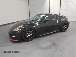 ✅ 2015 Nissan 370Z Nismo • VIN: JN1AZ4EH7FM442018 • Lot: 91303665. Wystawiony na Copart z przebiegiem 104 867 mil. Bezpłatny archiwum sprzedaży aukcyjnych z USA i szczegółowy raport historii pojazdu na DreamBid. Zdjęcie 1.