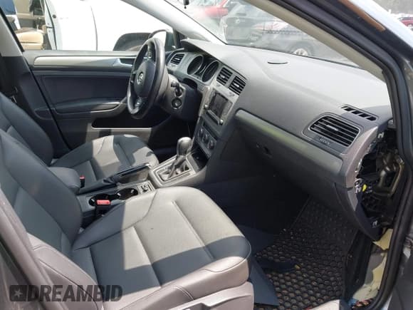 ✅ 2015 Volkswagen Golf TSI S • VIN: 3VW217AU0FM011843 • Lot: 42699022. Wystawiony na IAAI z przebiegiem 78 101 mil. Bezpłatny archiwum sprzedaży aukcyjnych z USA i szczegółowy raport historii pojazdu na DreamBid. Zdjęcie 5.