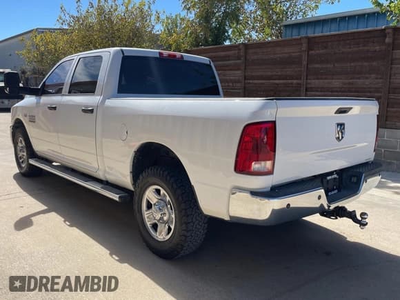 ✅ 2014 Ram 2500 Tradesman • VIN: 3C6UR4CJ2EG137406 • Lot: 76758194. Wystawiony na Copart z przebiegiem 207 598 mil. Bezpłatny archiwum sprzedaży aukcyjnych z USA i szczegółowy raport historii pojazdu na DreamBid. Zdjęcie 3.