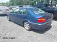 2003 BMW 3 Series 325xi with VIN WBAEU33443PM58806, listed as a IAAI auction lot 42697760 with 180,383 mi miles and . Bid and sale history available at DreamBid. Image 3.