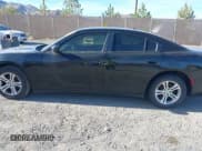 ✅ 2015 Dodge Charger SE • VIN: 2C3CDXBG4FH789976 • Lot: 43666383. Wystawiony na IAAI z przebiegiem 167 403 mil. Bezpłatny archiwum sprzedaży aukcyjnych z USA i szczegółowy raport historii pojazdu na DreamBid. Zdjęcie 15.