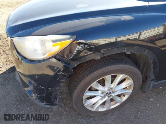 ✅ 2013 Mazda CX-5 Grand Touring • VIN: JM3KE2DE5D0130378 • Lot: 43388936. Wystawiony na IAAI z przebiegiem Nie podano. Bezpłatny archiwum sprzedaży aukcyjnych z USA i szczegółowy raport historii pojazdu na DreamBid. Zdjęcie 6.