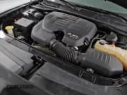 ✅ 2019 Dodge Challenger SXT • VIN: 2C3CDZAG6KH687733 • Lot: 86142935. Wystawiony na Copart z przebiegiem 87 905 mil. Bezpłatny archiwum sprzedaży aukcyjnych z USA i szczegółowy raport historii pojazdu na DreamBid. Zdjęcie 14.