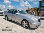 ✅ 2001 Mercedes-Benz E 320 • VIN: WDBJF70J21B298026 • Lot: 62411025. Wystawiony na Copart z przebiegiem 164 925 mil. Bezpłatny archiwum sprzedaży aukcyjnych z USA i szczegółowy raport historii pojazdu na DreamBid. Zdjęcie 4.