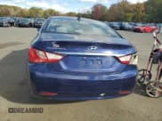 ✅ 2011 Hyundai Sonata GLS • VIN: 5NPEB4AC1BH088238 • Lot: 75867854. Listed on Copart with 174,406 mi. Free auction sales archive from the USA and detailed vehicle history report at DreamBid. Image 6.