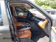 ✅ 2011 Land Rover Range Rover Sport HSE Lux • VIN: SALSK2D46BA263921 • Lot: 43134754. Listed on IAAI with 88,878 mi. Free auction sales archive from the USA and detailed vehicle history report at DreamBid. Image 5.