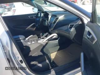 ✅ 2017 Hyundai Veloster Value Edition • VIN: KMHTC6ADXHU307359 • Лот: 43702500. Опубликован ранее на IAAI с пробегом 107 319 миль. Бесплатный доступ к архиву аукционных продаж из США и подробный отчёт об истории автомобиля на DreamBid. Изображение 5.