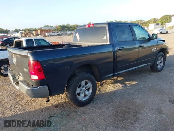✅ 2019 Ram 1500 SLT • VIN: 1C6RR7TT0KS596527 • Lot: 43378830. Wystawiony na IAAI z przebiegiem 155 862 mil. Bezpłatny archiwum sprzedaży aukcyjnych z USA i szczegółowy raport historii pojazdu na DreamBid. Zdjęcie 4.