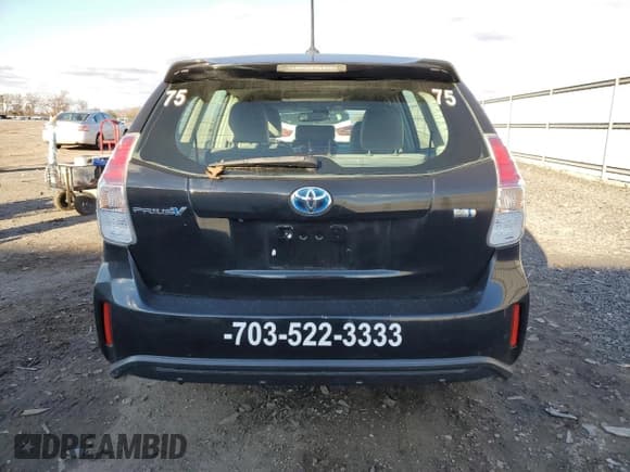 ✅ 2015 Toyota Prius Three • VIN: JTDZN3EU9FJ025925 • Lot: 92564925. Listed on Copart with 154,163 mi. Free auction sales archive from the USA and detailed vehicle history report at DreamBid. Image 6.