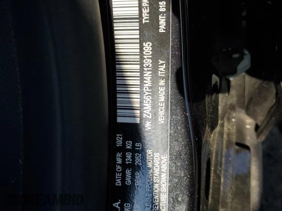 ✅ 2022 Maserati Quattroporte Modena • VIN: ZAM56YPM4N1391095 • Lot: 66653564. Listed on Copart with 8,616 mi. Free auction sales archive from the USA and detailed vehicle history report at DreamBid. Image 12.