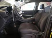 ✅ 2021 Hyundai Santa Fe SE • VIN: 5NMS1DAJ5MH346720 • Lot: 52565223. Wystawiony na Copart z przebiegiem 28 884 mil. Bezpłatny archiwum sprzedaży aukcyjnych z USA i szczegółowy raport historii pojazdu na DreamBid. Zdjęcie 7.