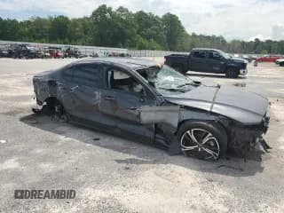 ✅ 2024 Volvo S60 Plus Dark Theme • VIN: 7JRL12TL1RG282490 • Lot: 66629675. Wystawiony na Copart z przebiegiem Nie podano. Bezpłatny archiwum sprzedaży aukcyjnych z USA i szczegółowy raport historii pojazdu na DreamBid. Zdjęcie 4.