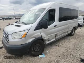 ✅ 2015 Ford Transit XLT • VIN: 1FBAX2CG1FKA54414 • Lot: 81625885. Wystawiony na Copart z przebiegiem Nie podano. Bezpłatny archiwum sprzedaży aukcyjnych z USA i szczegółowy raport historii pojazdu na DreamBid. Zdjęcie 1.