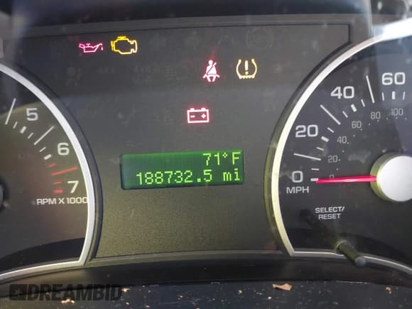 ✅ 2008 Ford Explorer XLT • VIN: 1FMEU63E18UB28753 • Lot: 43544399. Listed on IAAI with 188,732 mi. Free auction sales archive from the USA and detailed vehicle history report at DreamBid. Image 7.