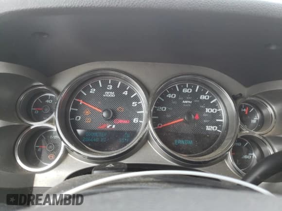 ✅ 2011 Chevrolet Silverado 1500 LT • VIN: 1GCRKSE34BZ143600 • Lot: 57847244. Listed on Copart with 286,640 mi. Free auction sales archive from the USA and detailed vehicle history report at DreamBid. Image 9.