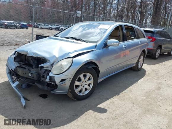 ✅ 2007 Mercedes-Benz R 3.5L • VIN: 4JGCB65E17A040960 • Lot: 41891102. Wystawiony na IAAI z przebiegiem 122 146 mil. Bezpłatny archiwum sprzedaży aukcyjnych z USA i szczegółowy raport historii pojazdu na DreamBid. Zdjęcie 2.