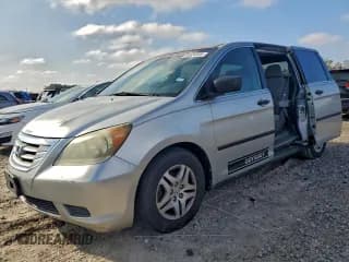 ✅ 2008 Honda Odyssey LX • VIN: 5FNRL38238B045338 • Lot: 95924505. Listed on Copart with 170,479 mi. Free auction sales archive from the USA and detailed vehicle history report at DreamBid. Image 1.