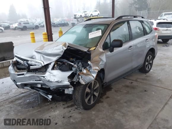 ✅ 2017 Subaru Forester • VIN: JF2SJABC9HH583332 • Lot: 43826959. Wystawiony na IAAI z przebiegiem 150 188 mil. Bezpłatny archiwum sprzedaży aukcyjnych z USA i szczegółowy raport historii pojazdu na DreamBid. Zdjęcie 18.