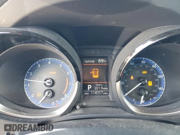 ✅ 2014 Toyota Corolla S Plus • VIN: 2T1BURHE4EC108149 • Lot: 91267615. Listed on Copart with 114,557 mi. Free auction sales archive from the USA and detailed vehicle history report at DreamBid. Image 9.