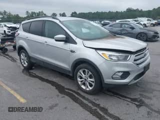 2018 Ford Escape SE с VIN 1FMCU9GD9JUA46690, выставлен на аукционе IAAI как лот 43007710 с пробегом 57 542 миль миль и . История ставок и продаж доступна на DreamBid. Изображение 1.